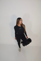 BLACK CROP TOP